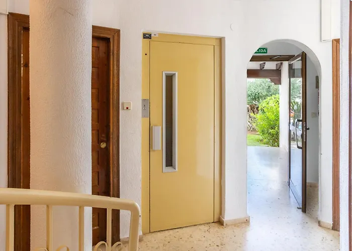 Seaside Serenity In Denia